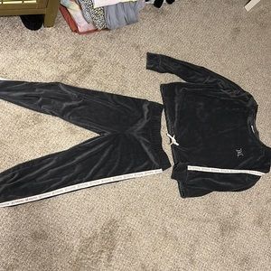Hurley two piece set